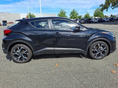 2021 Toyota C-HR XLE