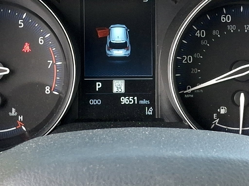 2021 Toyota C-HR XLE