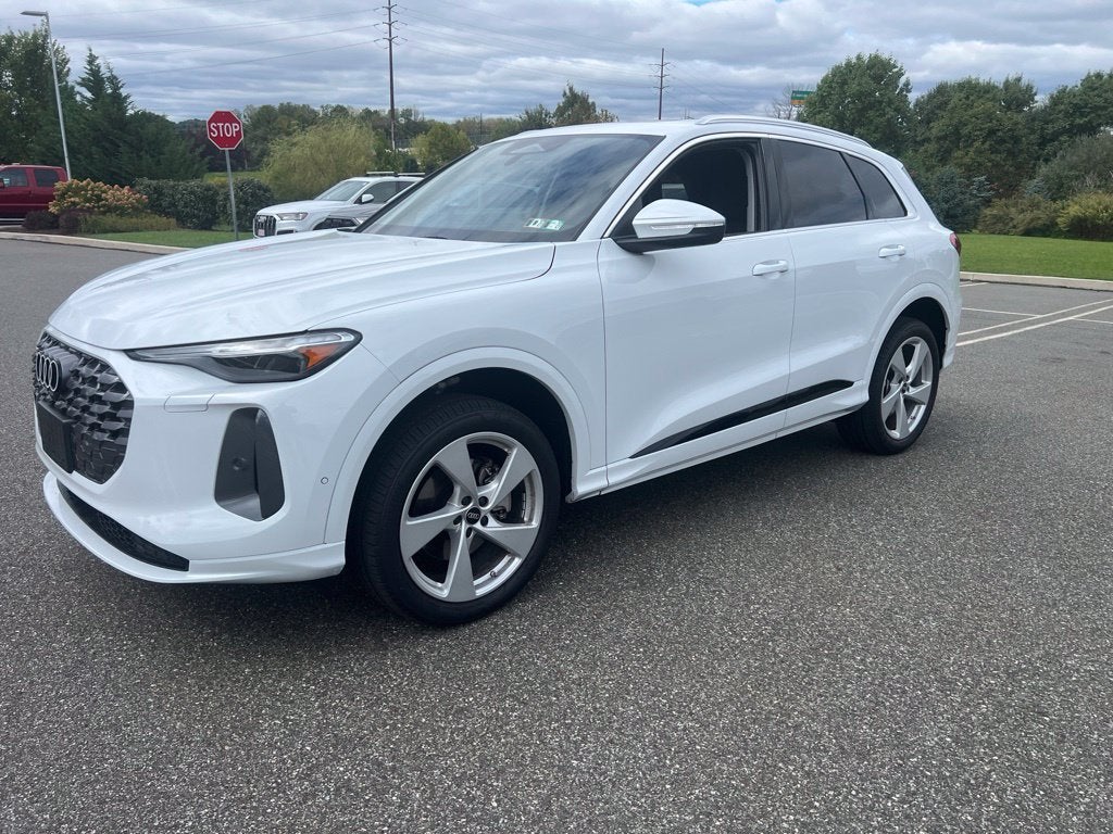 2026 Audi Q5 2.0T Premium Plus quattro