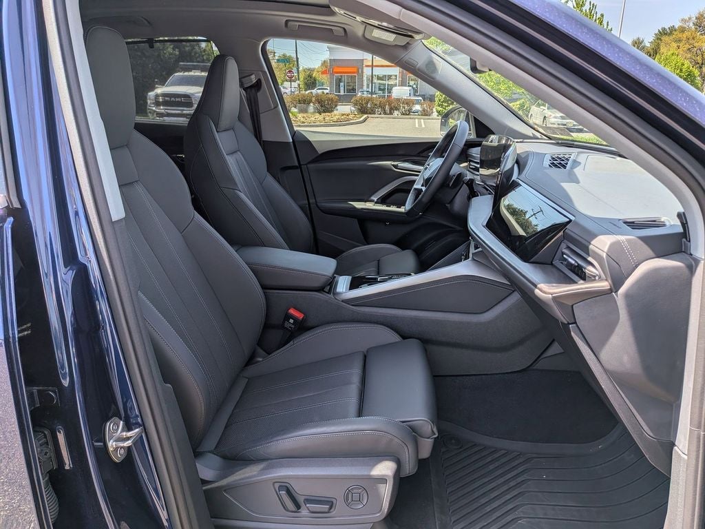 2025 Audi Q5 2.0T Premium Plus quattro