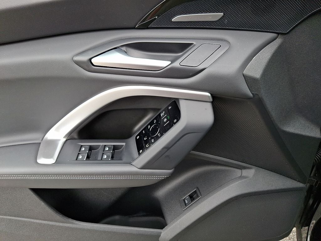 2025 Audi Q5 2.0T Premium Plus quattro