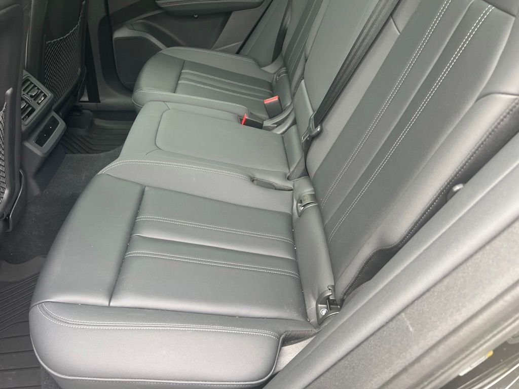2025 Audi Q5 2.0T Premium Plus quattro