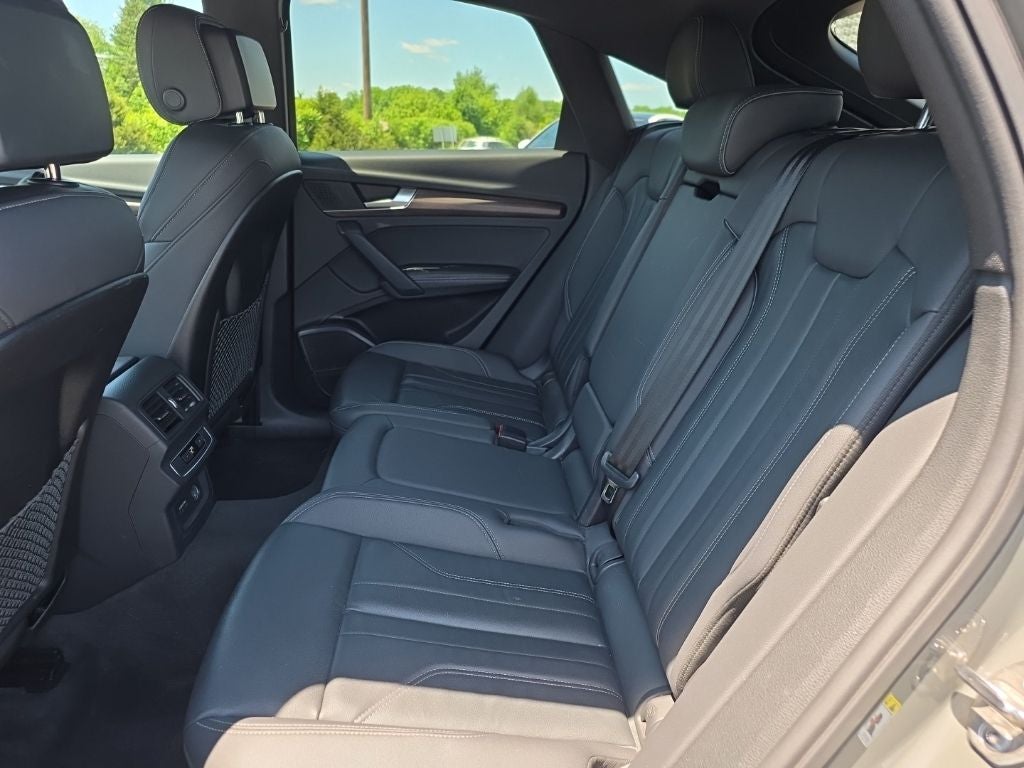 2023 Audi Q5 Sportback 45 S line Premium quattro