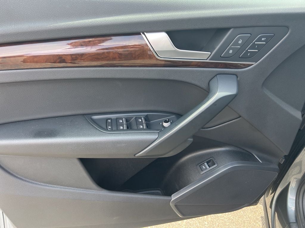 2020 Audi Q5 45 Premium quattro