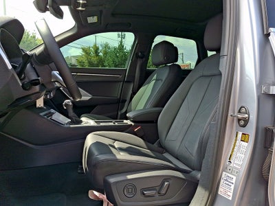 2022 Audi Q3 Premium quattro