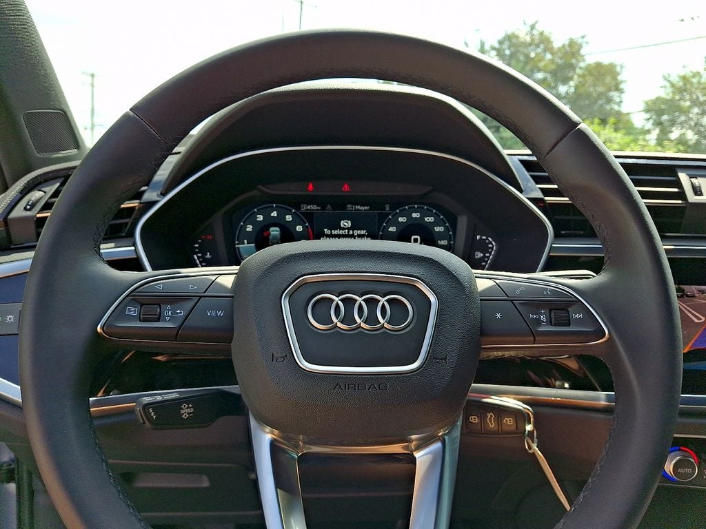 2022 Audi Q3 Premium quattro