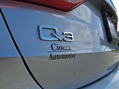2022 Audi Q3 Premium quattro