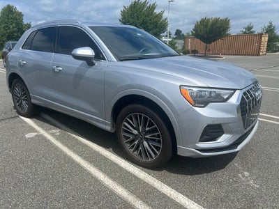 2022 Audi Q3 Premium quattro