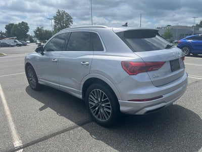 2022 Audi Q3 Premium quattro