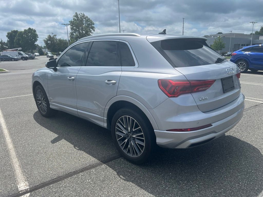 2022 Audi Q3 Premium quattro