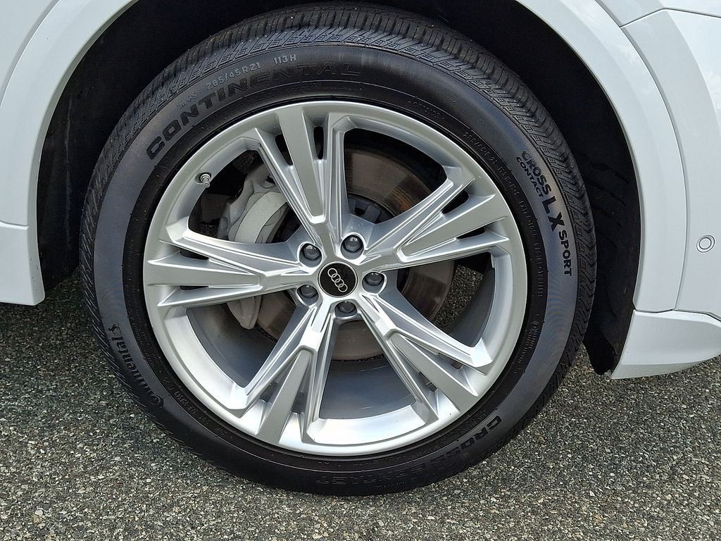 2022 Audi Q8 55 Premium quattro
