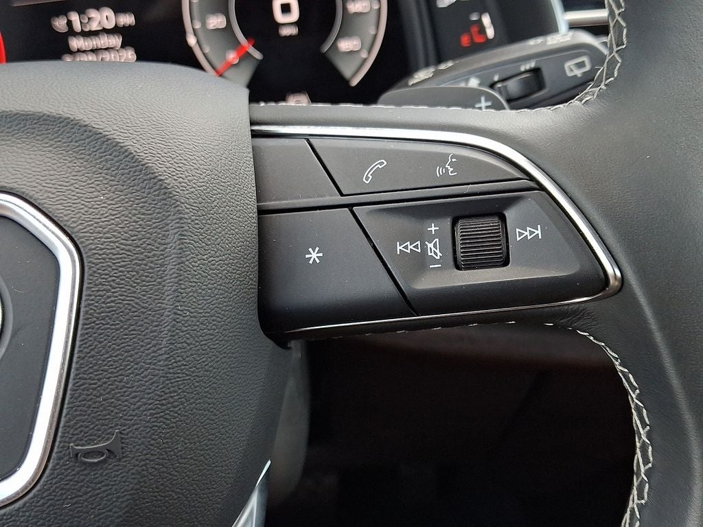 2022 Audi Q8 55 Premium quattro