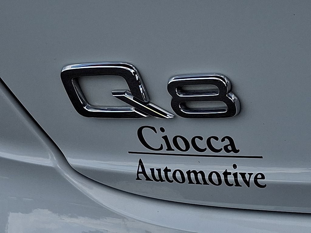 2022 Audi Q8 55 Premium quattro
