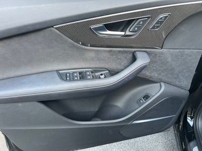 2023 Audi SQ7 Premium Plus quattro