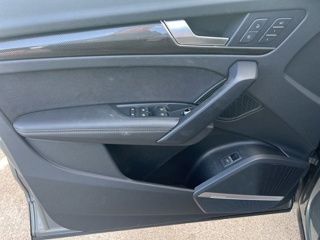 2023 Audi SQ5 Premium Plus quattro