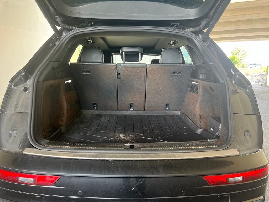 2019 Audi SQ5 3.0T Premium Plus quattro