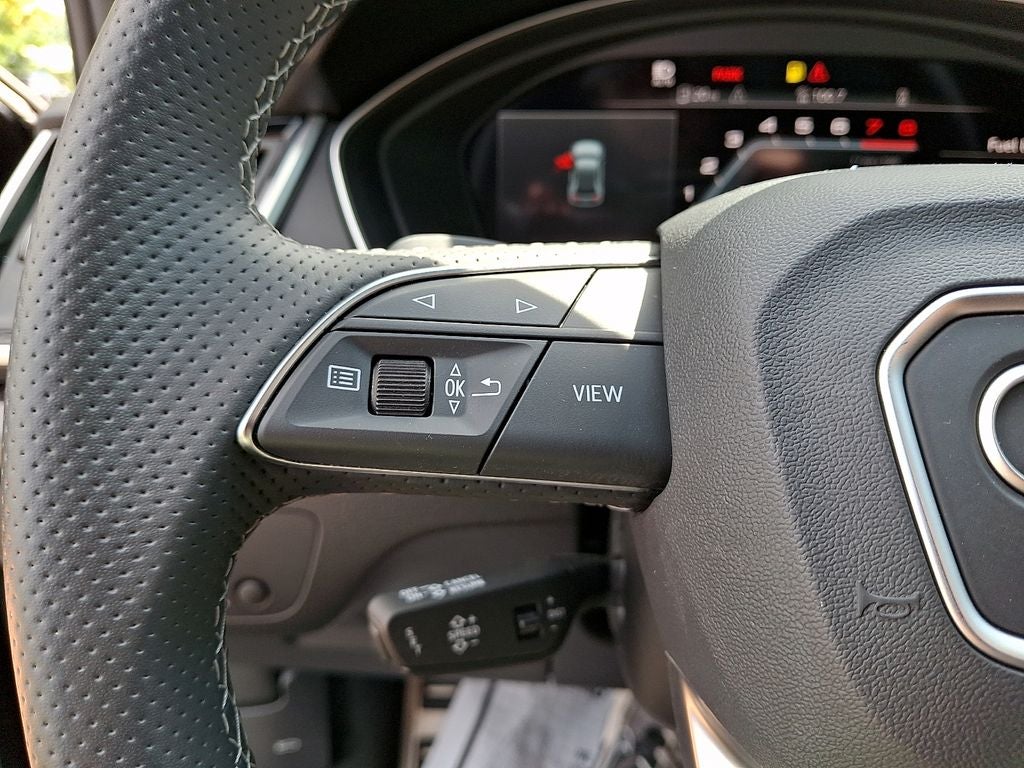 2023 Audi SQ5 Premium Plus quattro