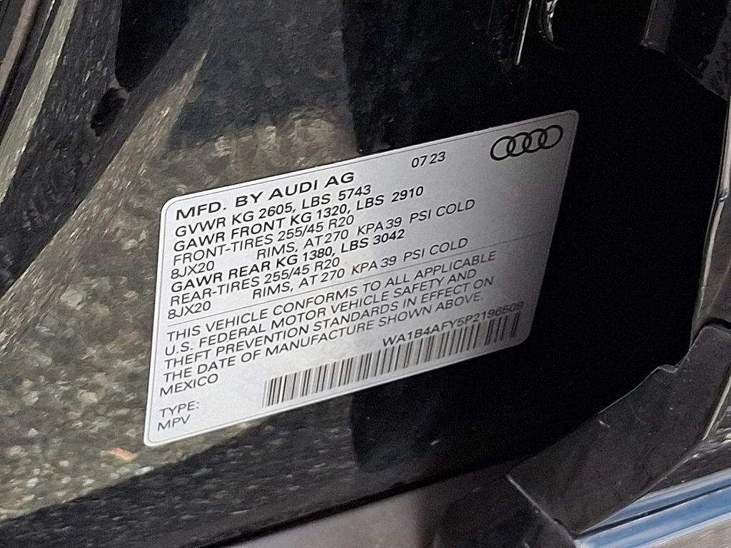 2023 Audi SQ5 Premium Plus quattro