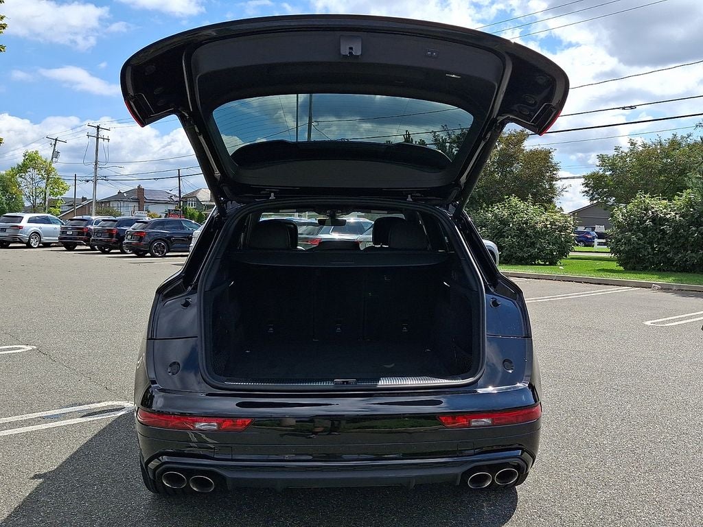 2023 Audi SQ5 Premium Plus quattro