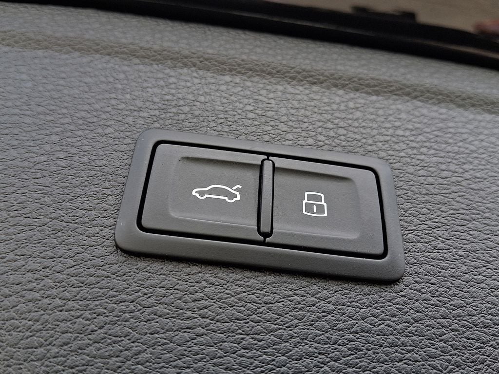 2023 Audi SQ5 Premium Plus quattro