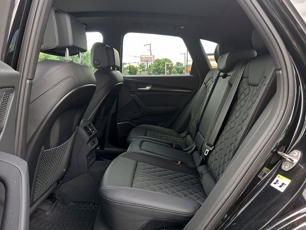 2023 Audi SQ5 Premium Plus quattro