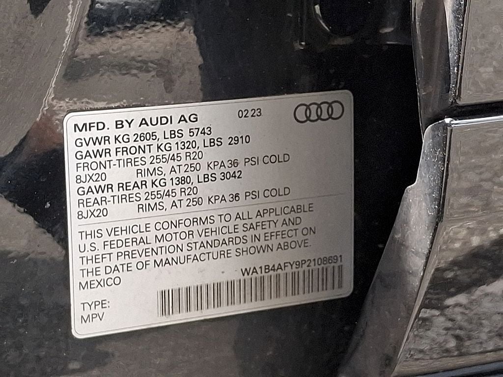 2023 Audi SQ5 Premium Plus quattro