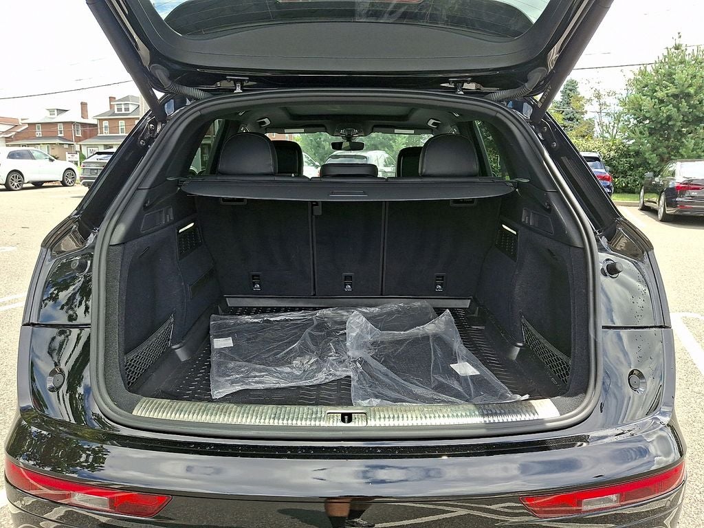 2023 Audi SQ5 Premium Plus quattro