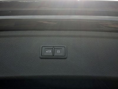 2023 Audi SQ5 Premium Plus quattro