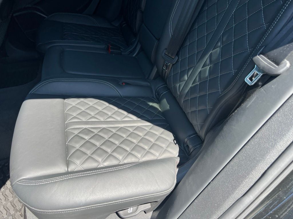 2023 Audi SQ5 Premium Plus quattro