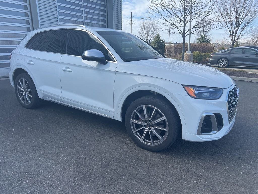 2023 Audi SQ5 Premium Plus quattro