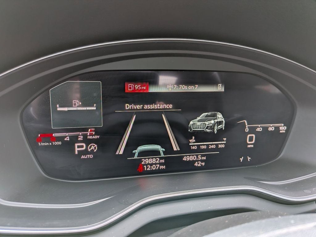 2023 Audi Q5 40 Premium Plus quattro