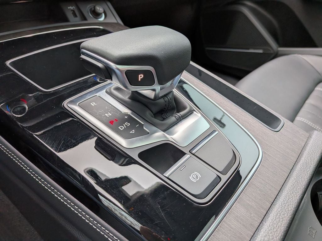 2023 Audi Q5 40 Premium Plus quattro