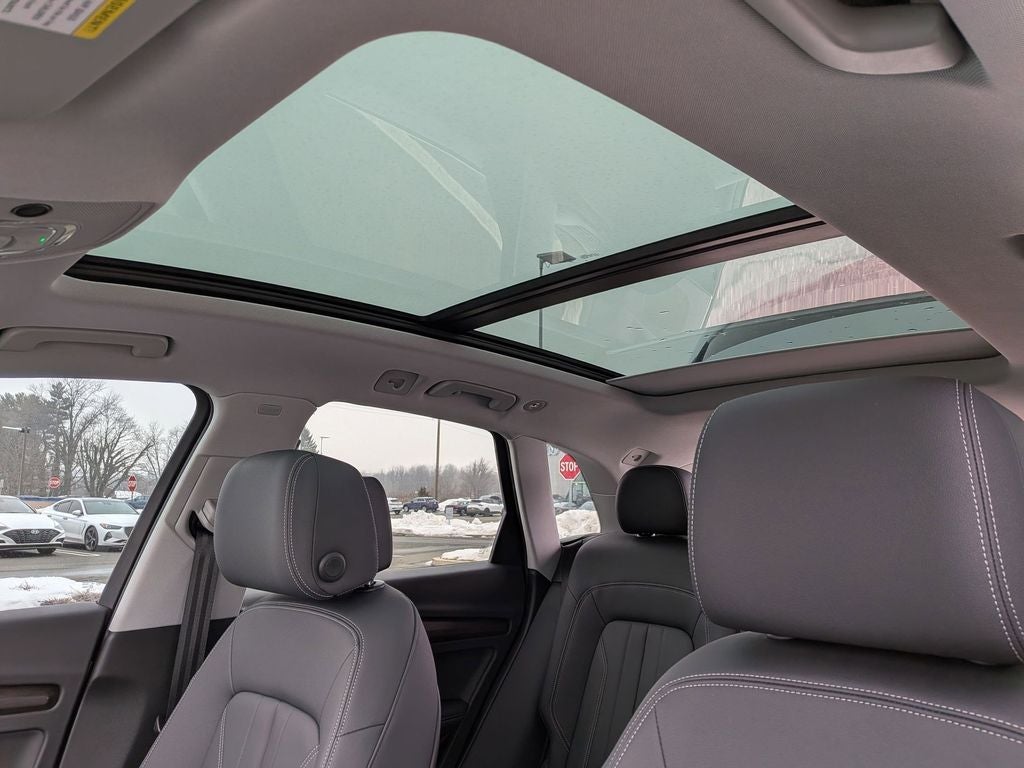 2023 Audi Q5 40 Premium Plus quattro