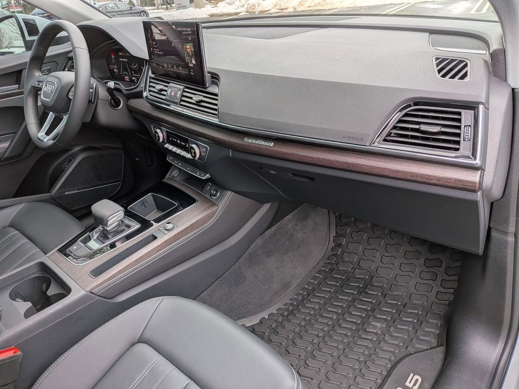 2023 Audi Q5 40 Premium Plus quattro