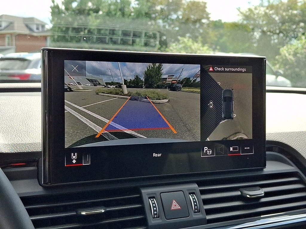 2021 Audi Q5 45 Prestige quattro