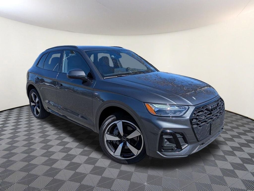 2023 Audi Q5 45 S line Premium Plus quattro