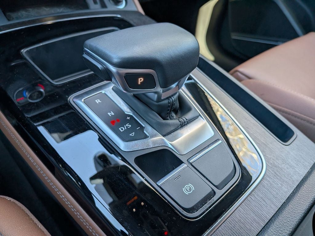 2023 Audi Q5 45 S line Premium Plus quattro