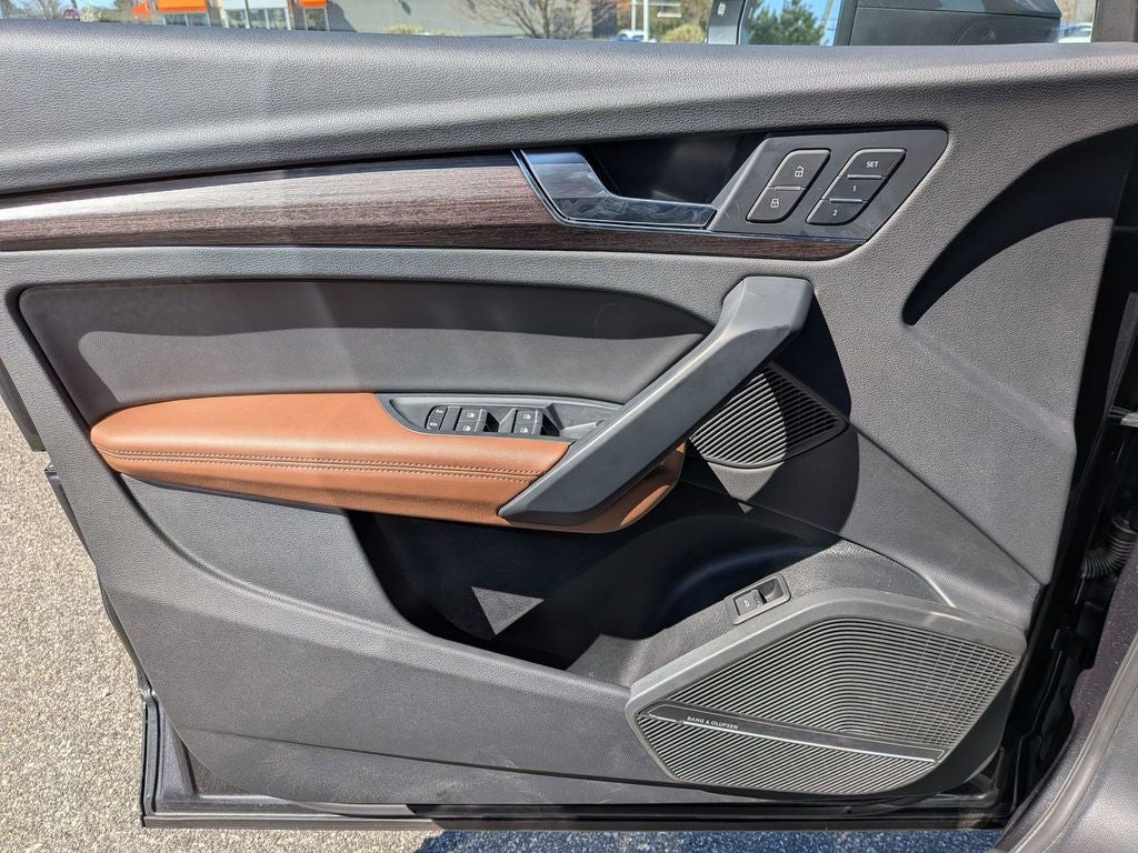 2023 Audi Q5 45 S line Premium Plus quattro