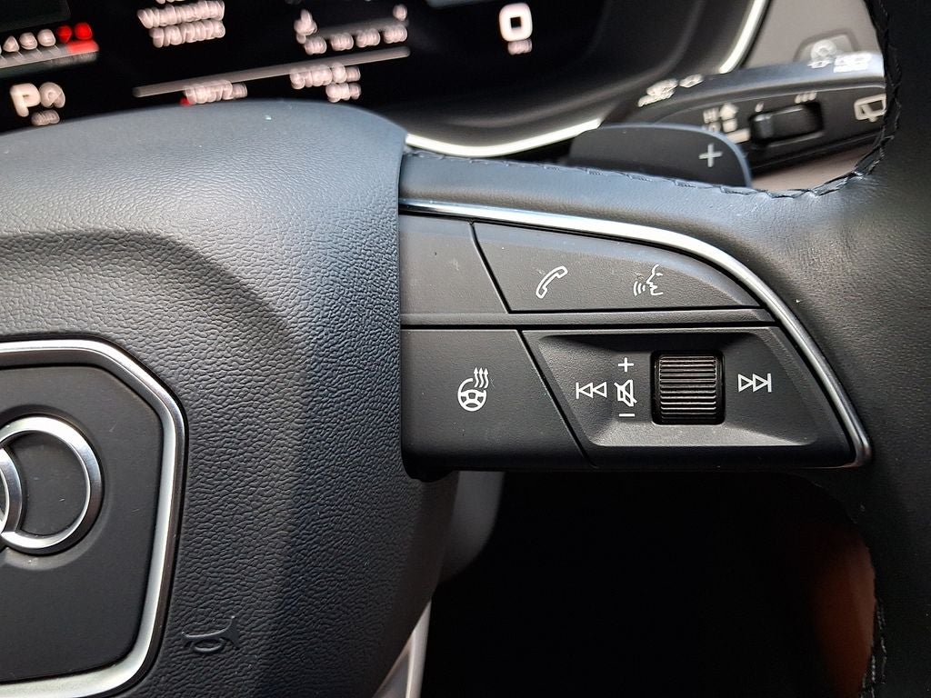 2023 Audi Q5 45 S line Premium Plus quattro