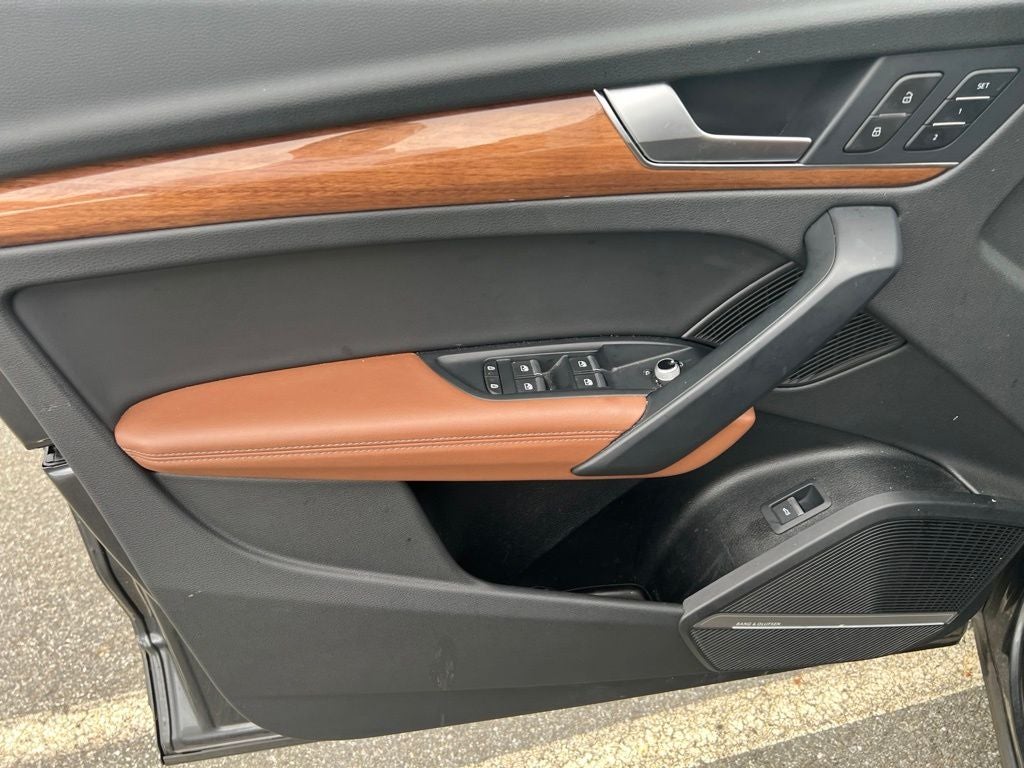 2023 Audi Q5 45 S line Premium Plus quattro