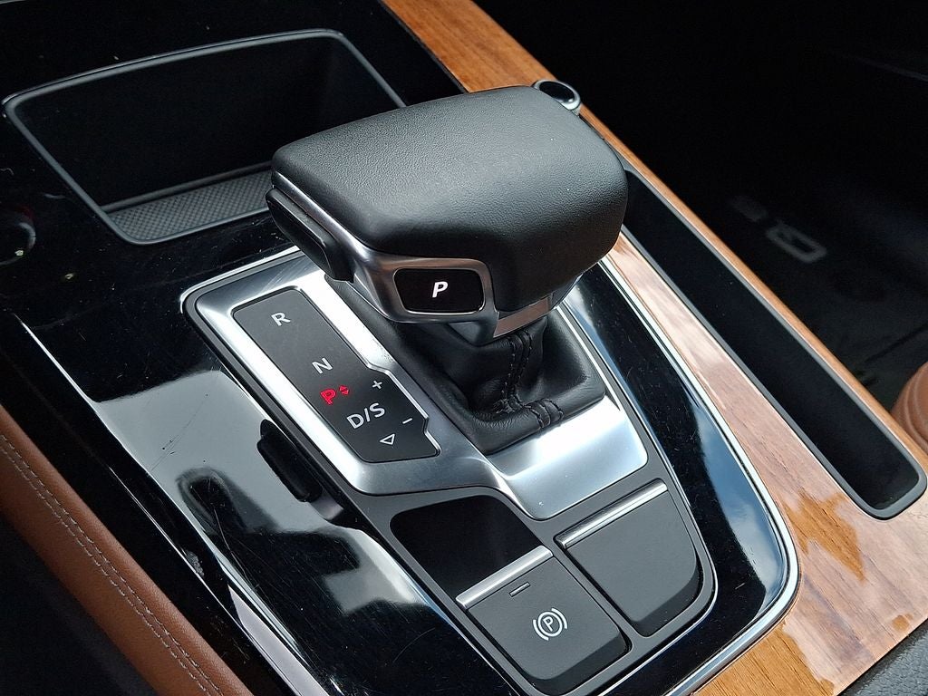 2023 Audi Q5 45 S line Premium Plus quattro