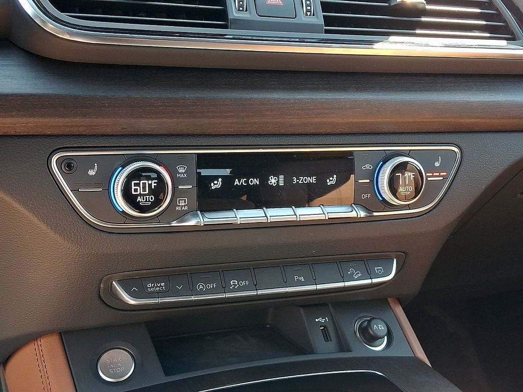 2023 Audi Q5 45 S line Premium Plus quattro