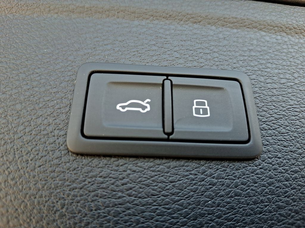2023 Audi Q5 45 S line Premium Plus quattro