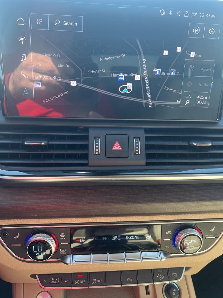 2023 Audi Q5 45 S line Premium quattro