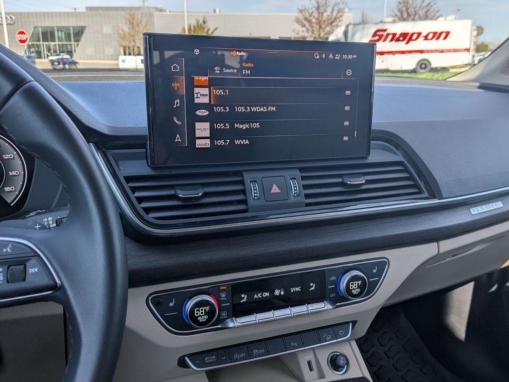 2023 Audi Q5 45 S line Premium Plus quattro