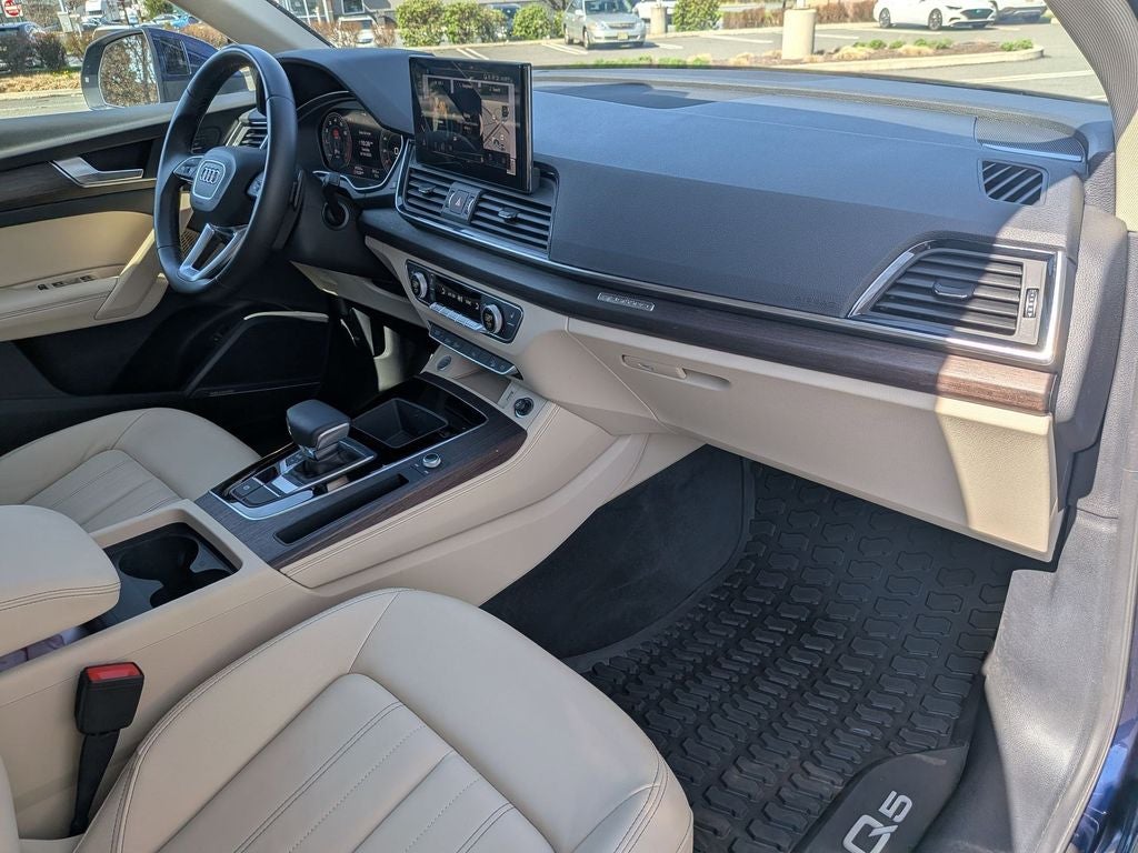 2023 Audi Q5 45 S line Premium Plus quattro