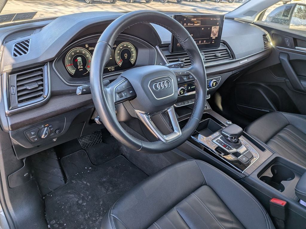 2023 Audi Q5 45 S line Premium quattro