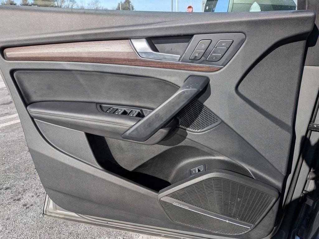 2023 Audi Q5 45 S line Premium quattro