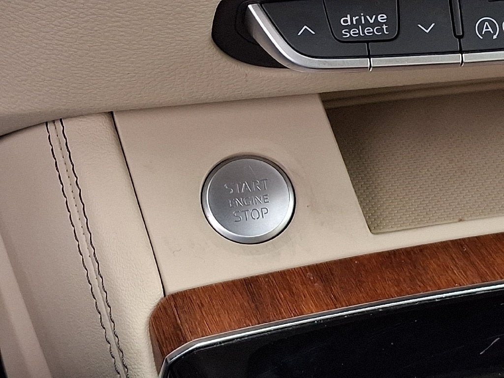 2023 Audi Q5 45 S line Premium Plus quattro