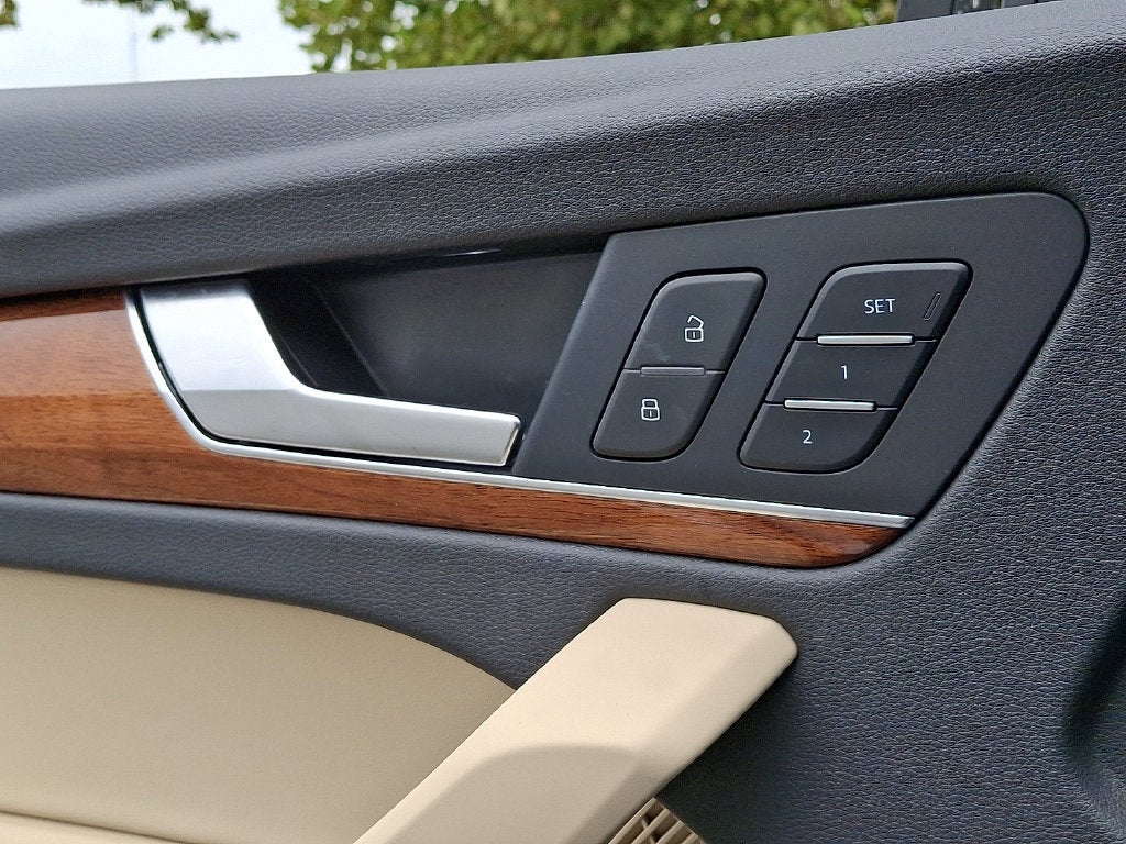 2023 Audi Q5 45 S line Premium Plus quattro